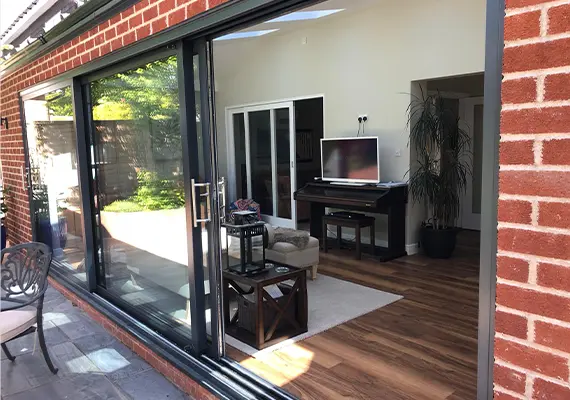 ALumiGlaze Doors