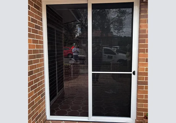 ALumiGlaze Screens